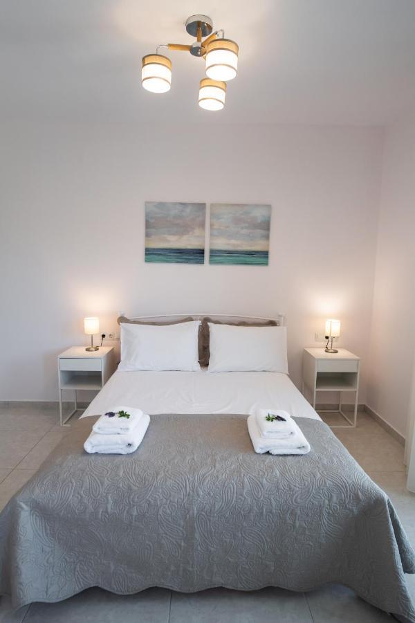 نيدري Bounatsa Studios & Apartments المظهر الخارجي الصورة