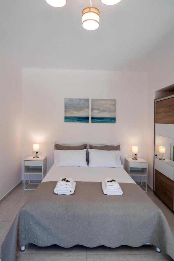 نيدري Bounatsa Studios & Apartments المظهر الخارجي الصورة