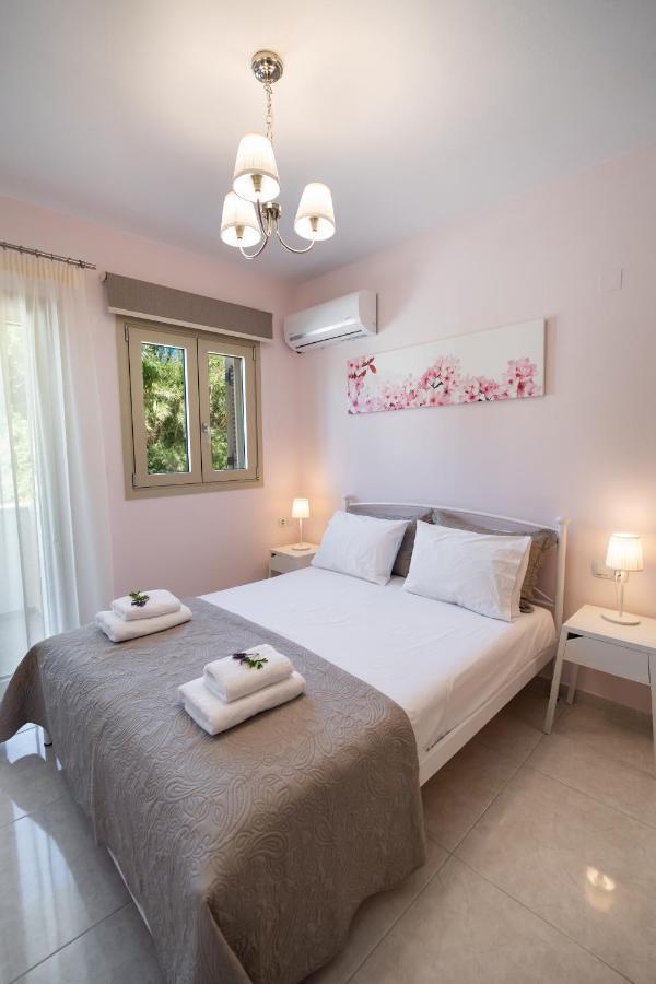نيدري Bounatsa Studios & Apartments المظهر الخارجي الصورة