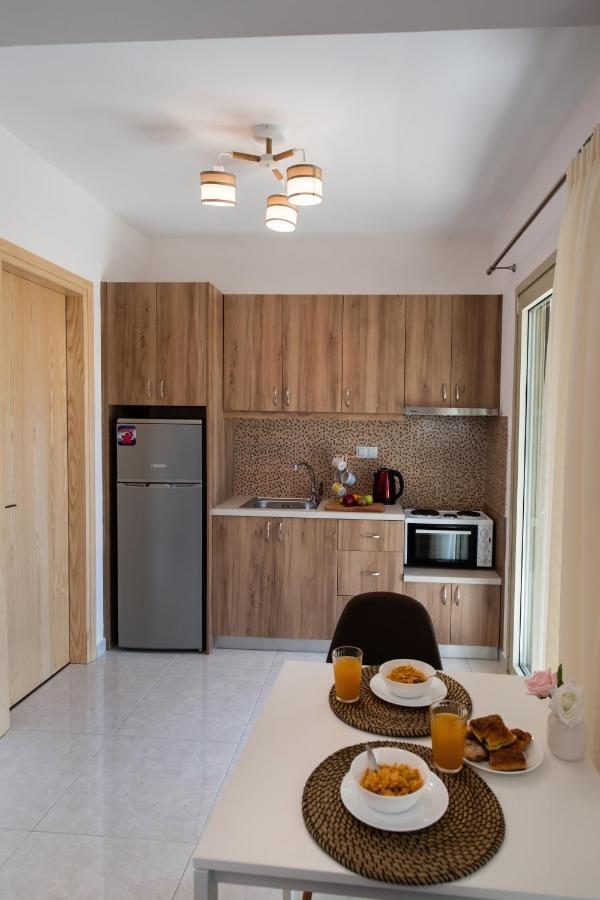 نيدري Bounatsa Studios & Apartments المظهر الخارجي الصورة