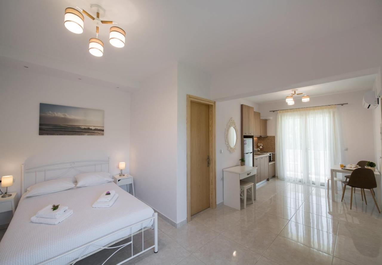 نيدري Bounatsa Studios & Apartments المظهر الخارجي الصورة