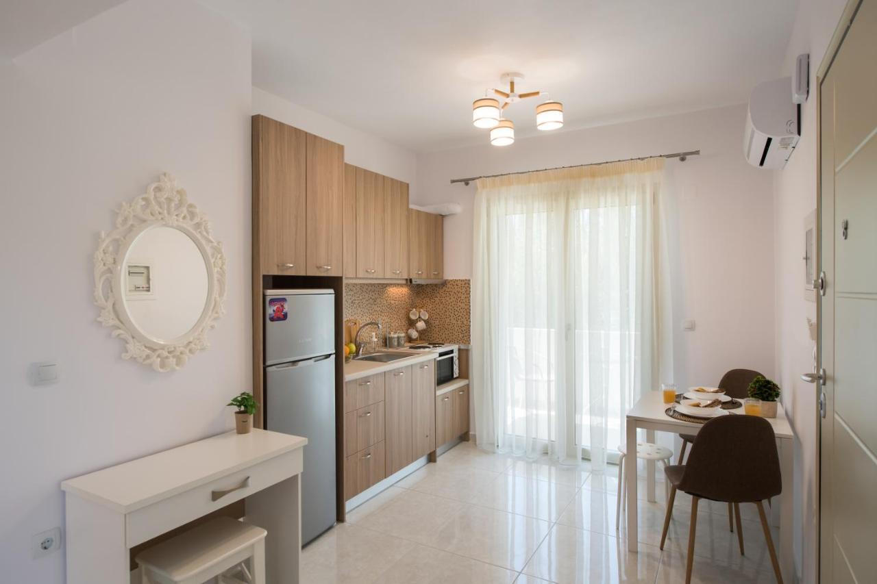 نيدري Bounatsa Studios & Apartments المظهر الخارجي الصورة